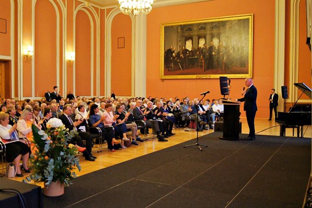 Нетленные шрамы войны в сердцах поколений…