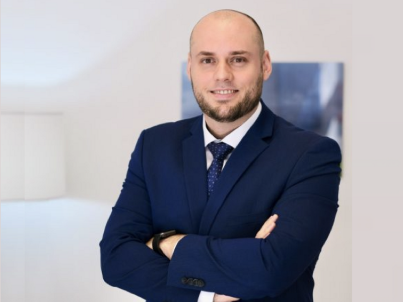 Rechtsanwalt Artem Zykov | Адвокат Артём Зыков - Адвокат по трудовому и уголовному праву в Германии