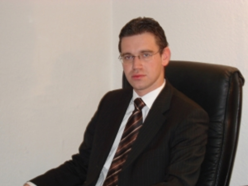 Rechtsanwalt V. Varavin